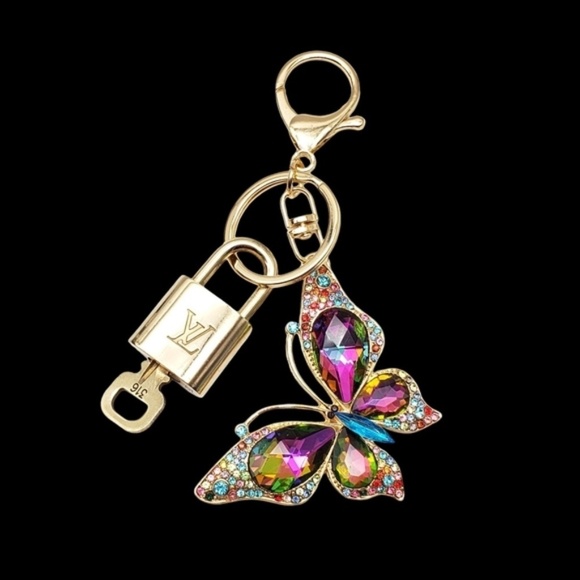 Authentic Louis Vuitton Lock & Key with unbranded Butterfly Bagcharm, 120725 - Picture 2 of 9